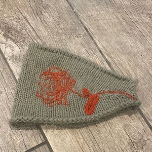Wooden Ships Gray Knit Headband with Red Accents